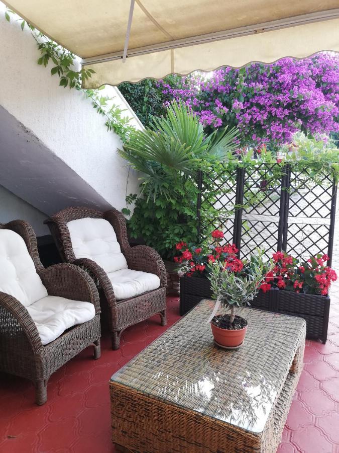 Poretti For 2,in Center Parking Free In The Yard,6 Min Walk Rovinj