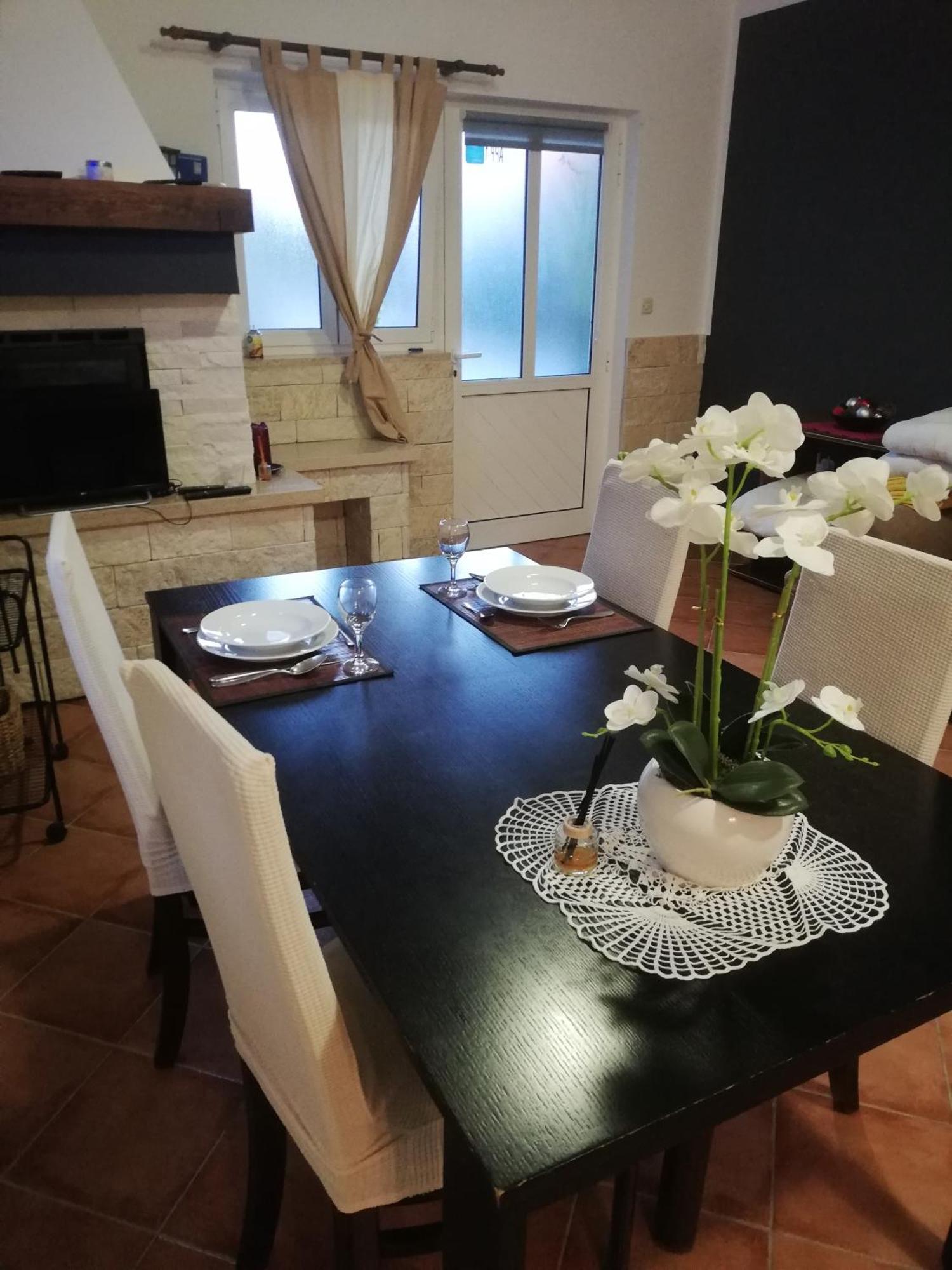 Poretti For 2,in Center Parking Free In The Yard,6 Min Walk *