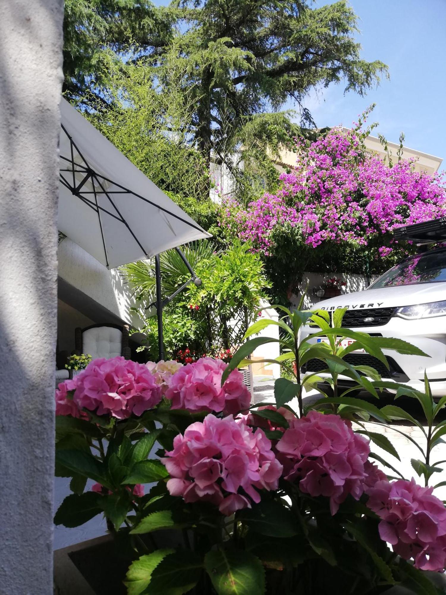 Poretti For 2,in Center Parking Free In The Yard,6 Min Walk
